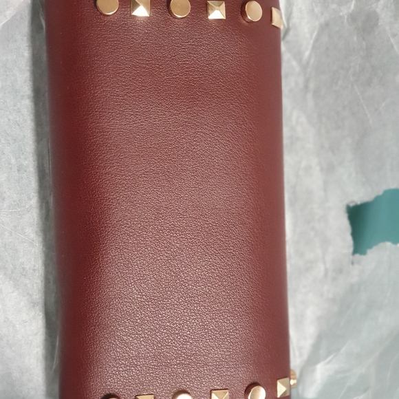 Shiraleah Wine Wallet Brand New - Picture 2 of 7